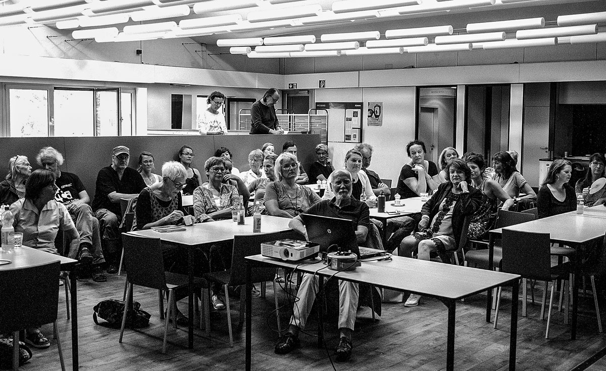)) freies netz werk )) KULTUR - Jour Fixe - Foto © Ralf Silberkuhl )) freies netz werk )) KULTUR - Jour Fixe